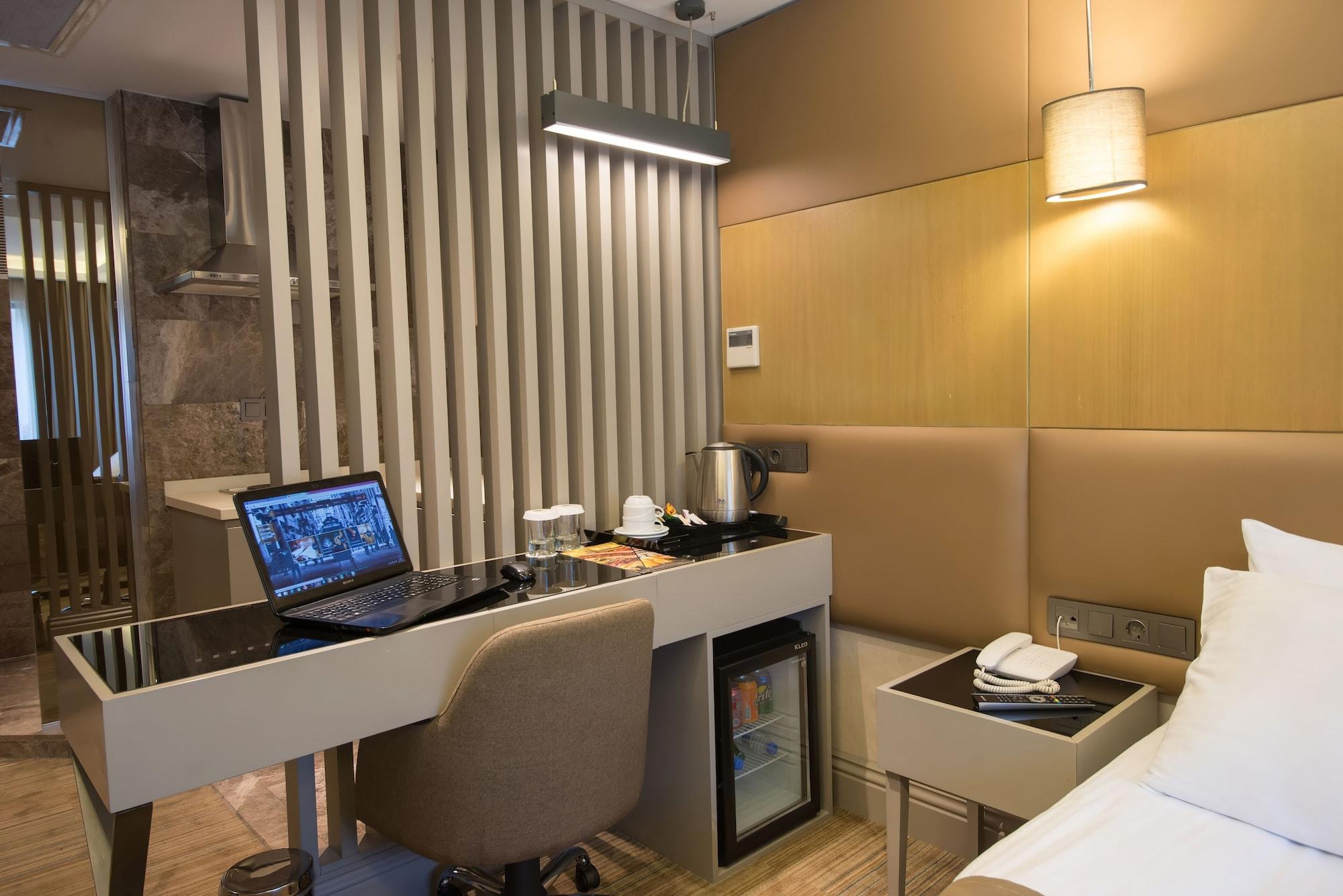 Gk Regency Suites Hotel Provincia di Provincia di Istanbul Esterno foto