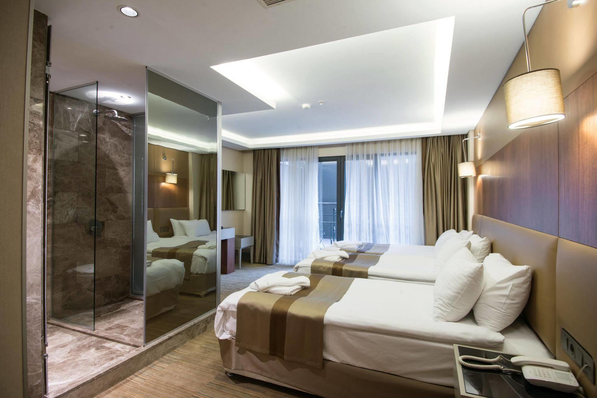 Gk Regency Suites Hotel Provincia di Provincia di Istanbul Esterno foto